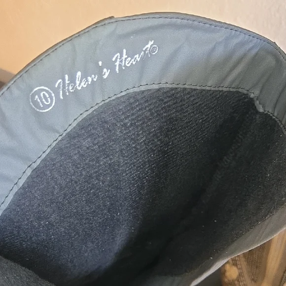 Helen's Heart Cowgirl Boots - Picture 11 of 14